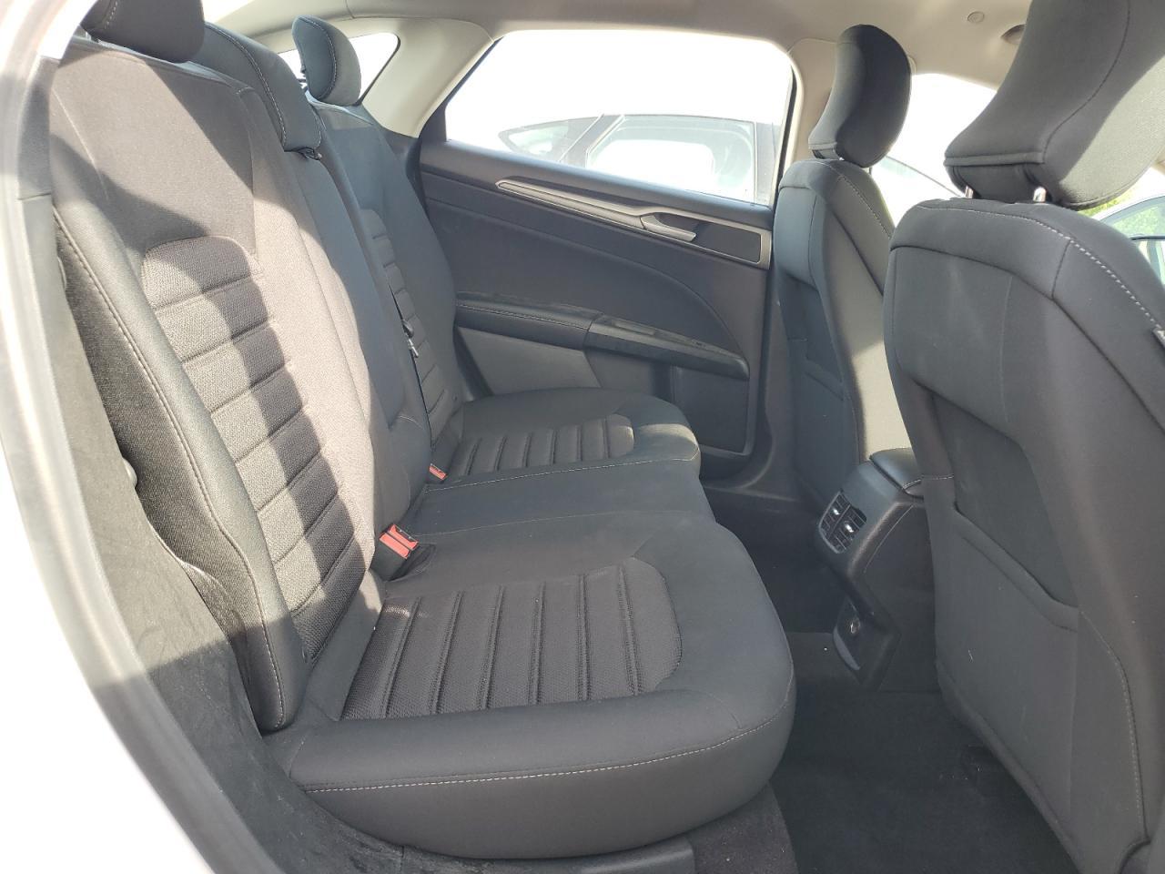 2019 Ford Fusion Se - zdjęcie 10