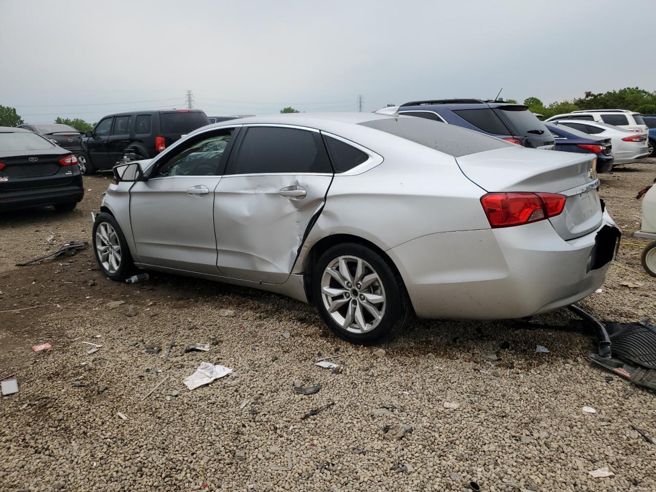 2017 Chevrolet Impala Lt - zdjęcie 2
