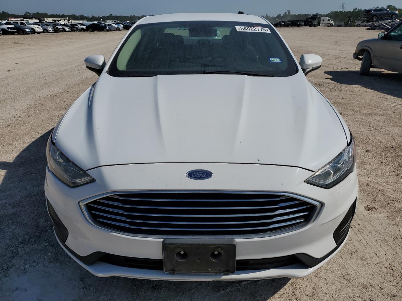 2020 Ford Fusion Se - zdjęcie 5