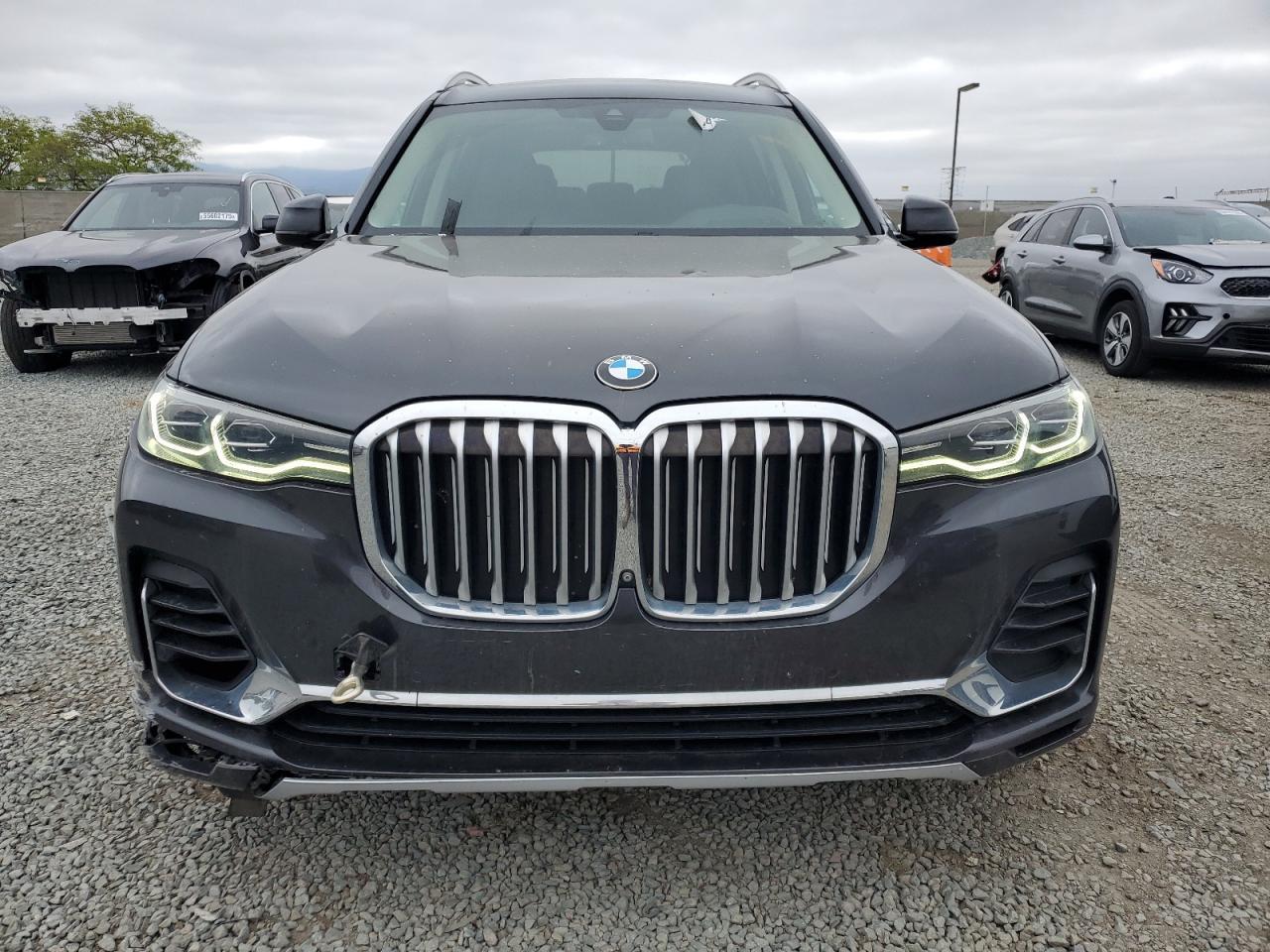 2020 BMW X7 xDrive40I - zdjęcie 5