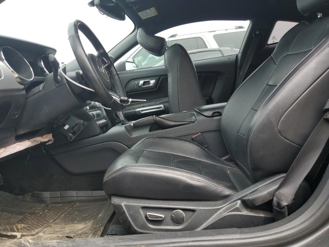 2016 Ford Mustang - zdjęcie 7