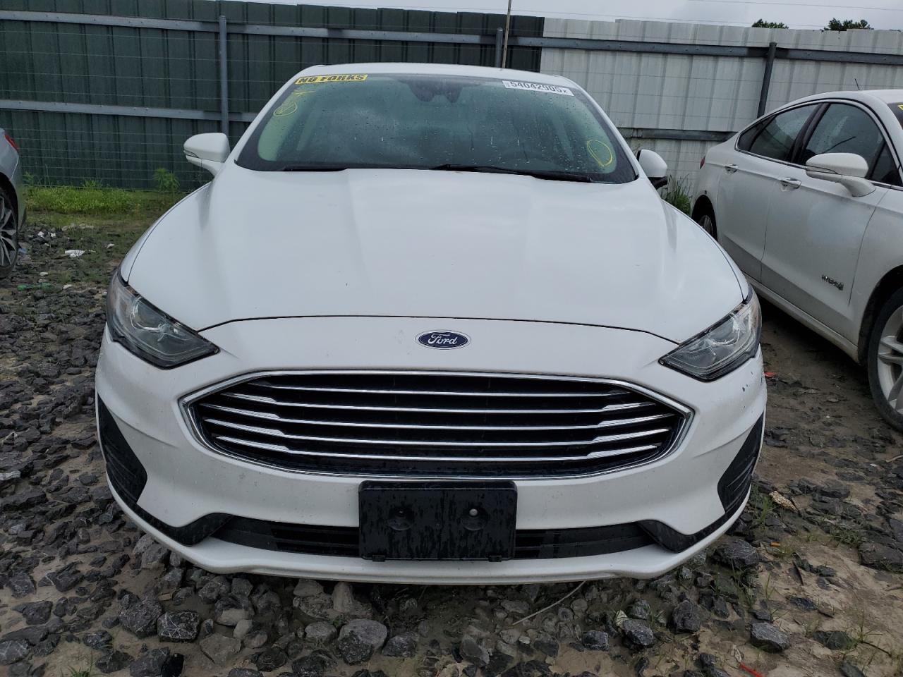 2019 Ford Fusion Se - zdjęcie 5
