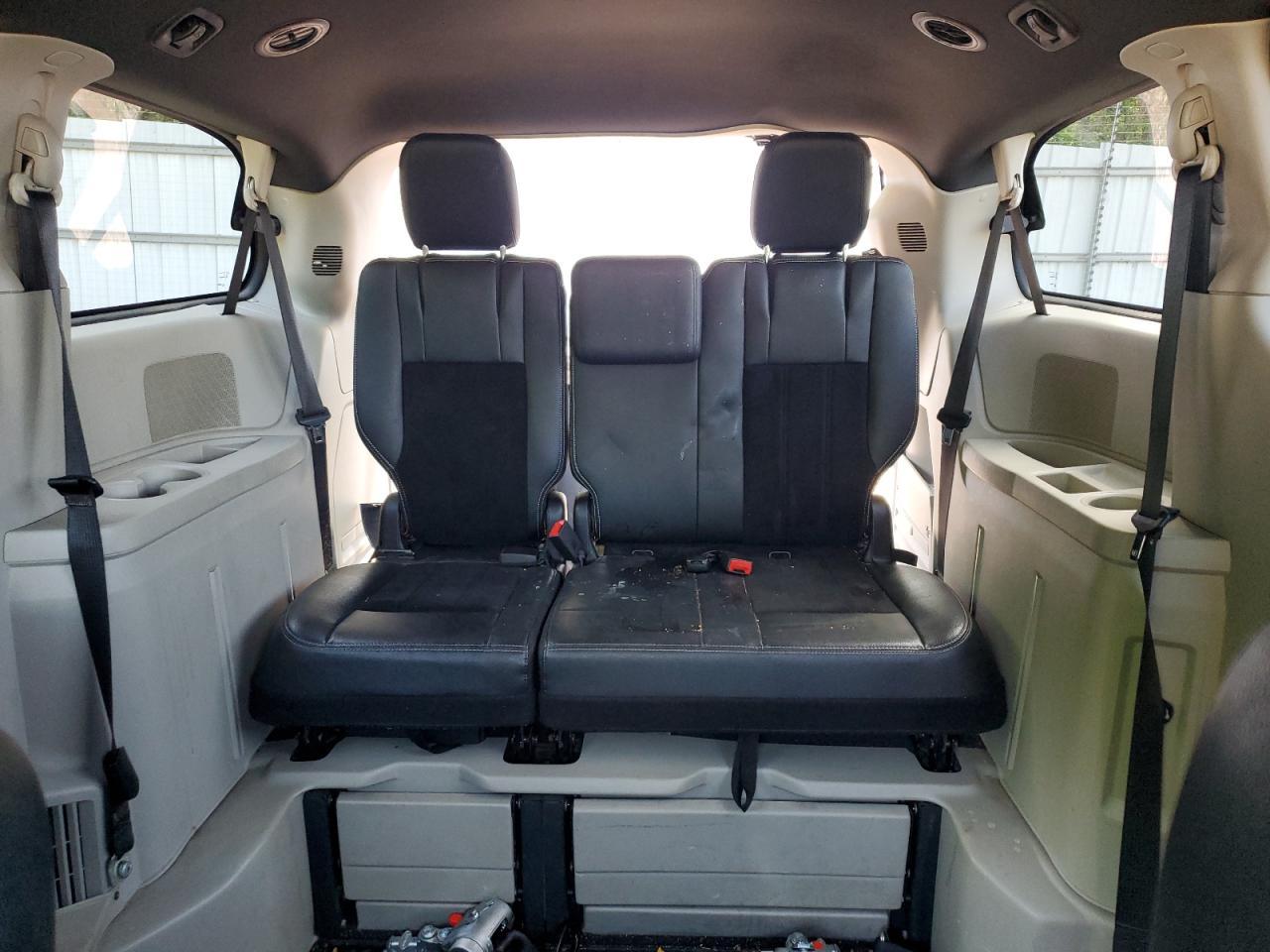 2016 Dodge Grand Caravan Sxt - zdjęcie 10