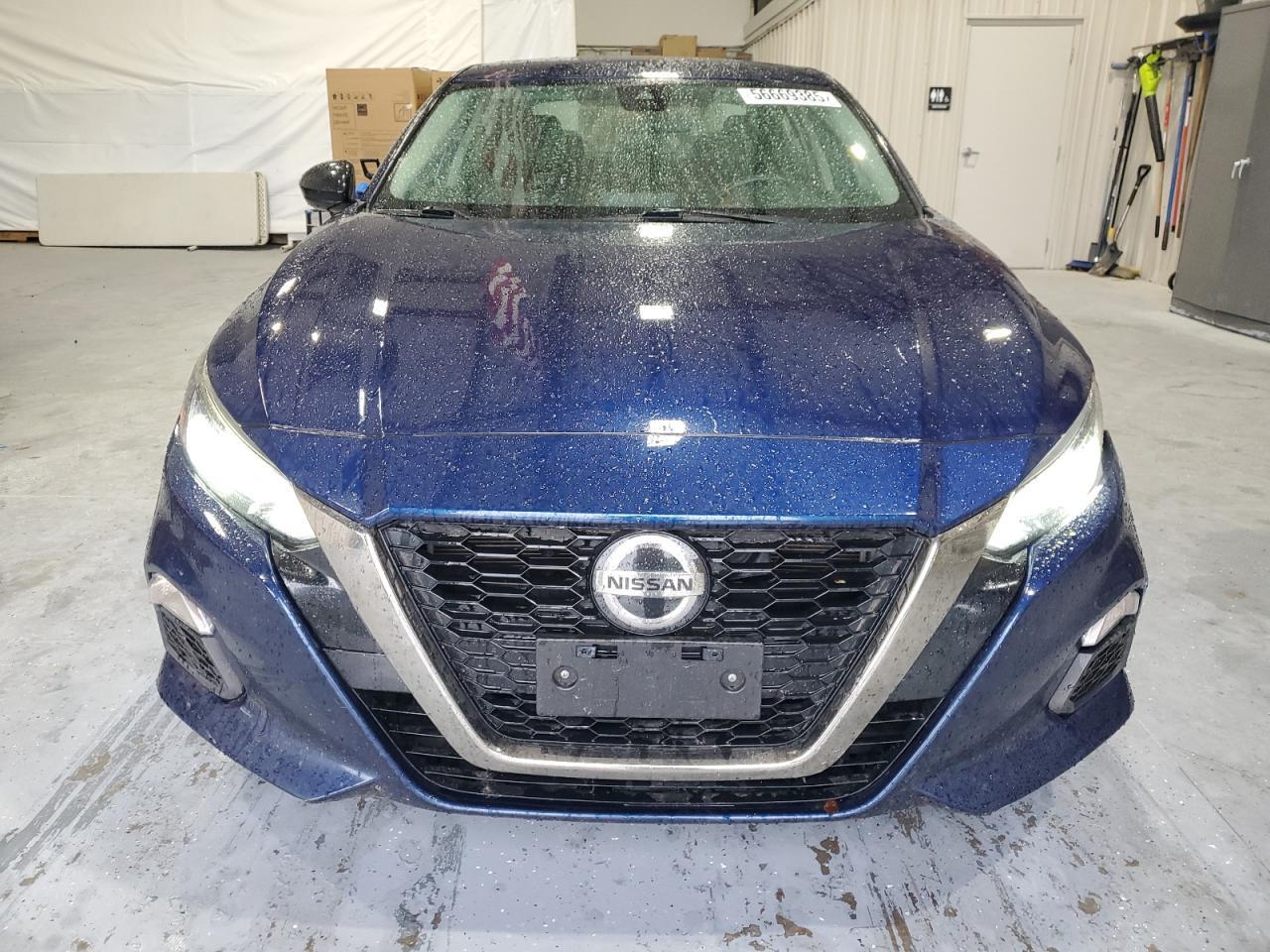 2020 Nissan Altima Sr - zdjęcie 5