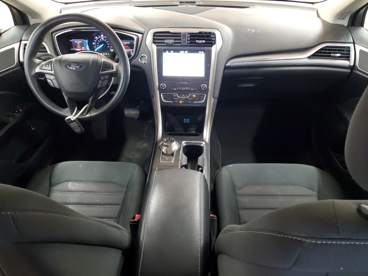 2019 Ford Fusion Se - zdjęcie 8