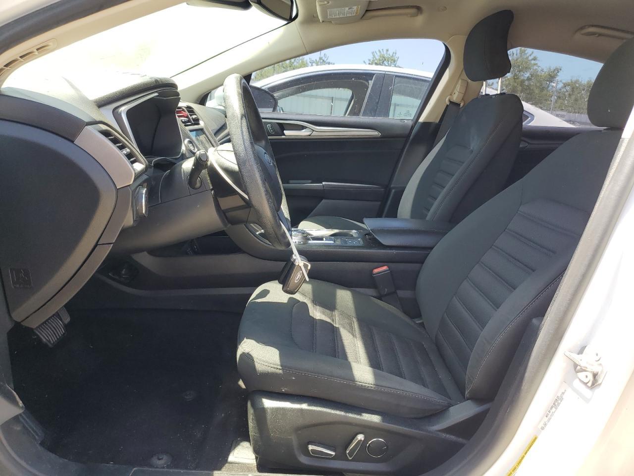 2019 Ford Fusion Se - zdjęcie 7