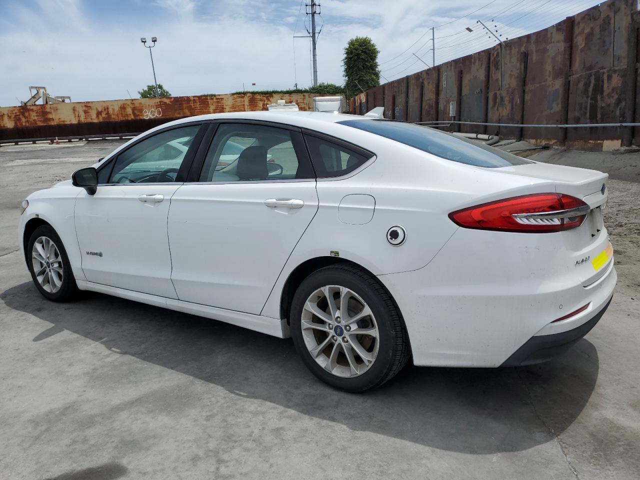 2019 Ford Fusion Se - zdjęcie 2