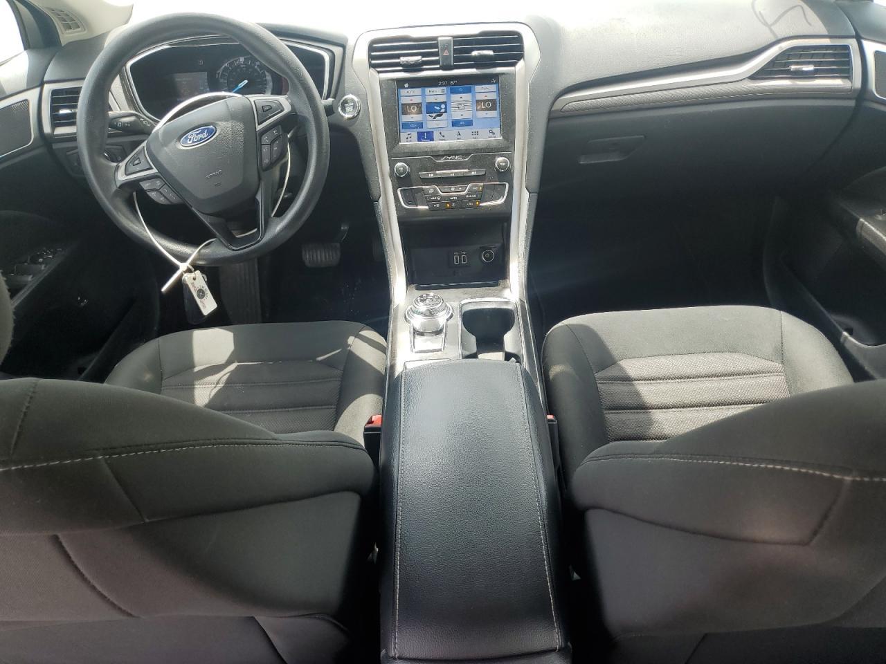 2019 Ford Fusion Se - zdjęcie 8