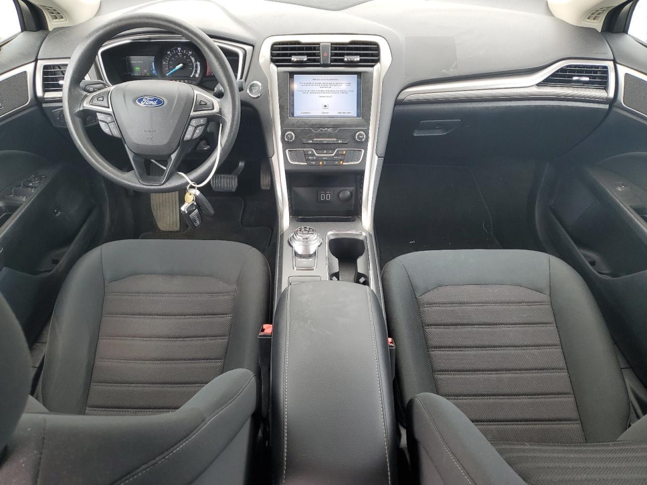 2019 Ford Fusion Se - zdjęcie 8