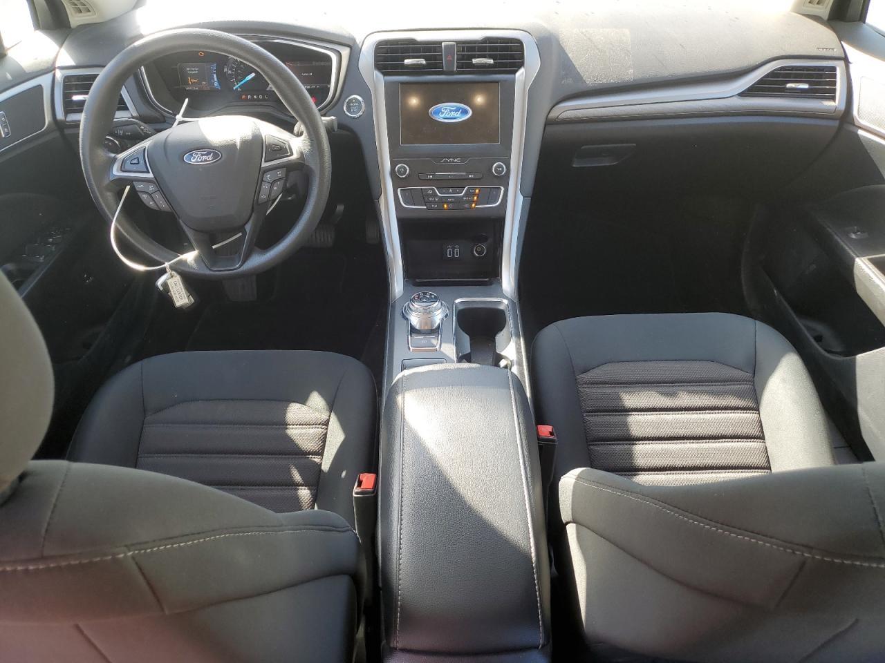 2019 Ford Fusion Se - zdjęcie 8