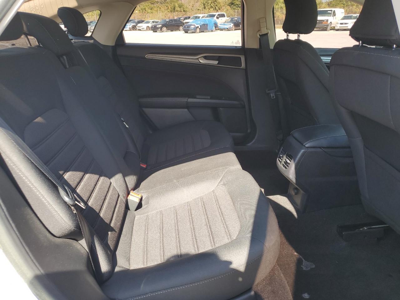 2019 Ford Fusion Se - zdjęcie 10