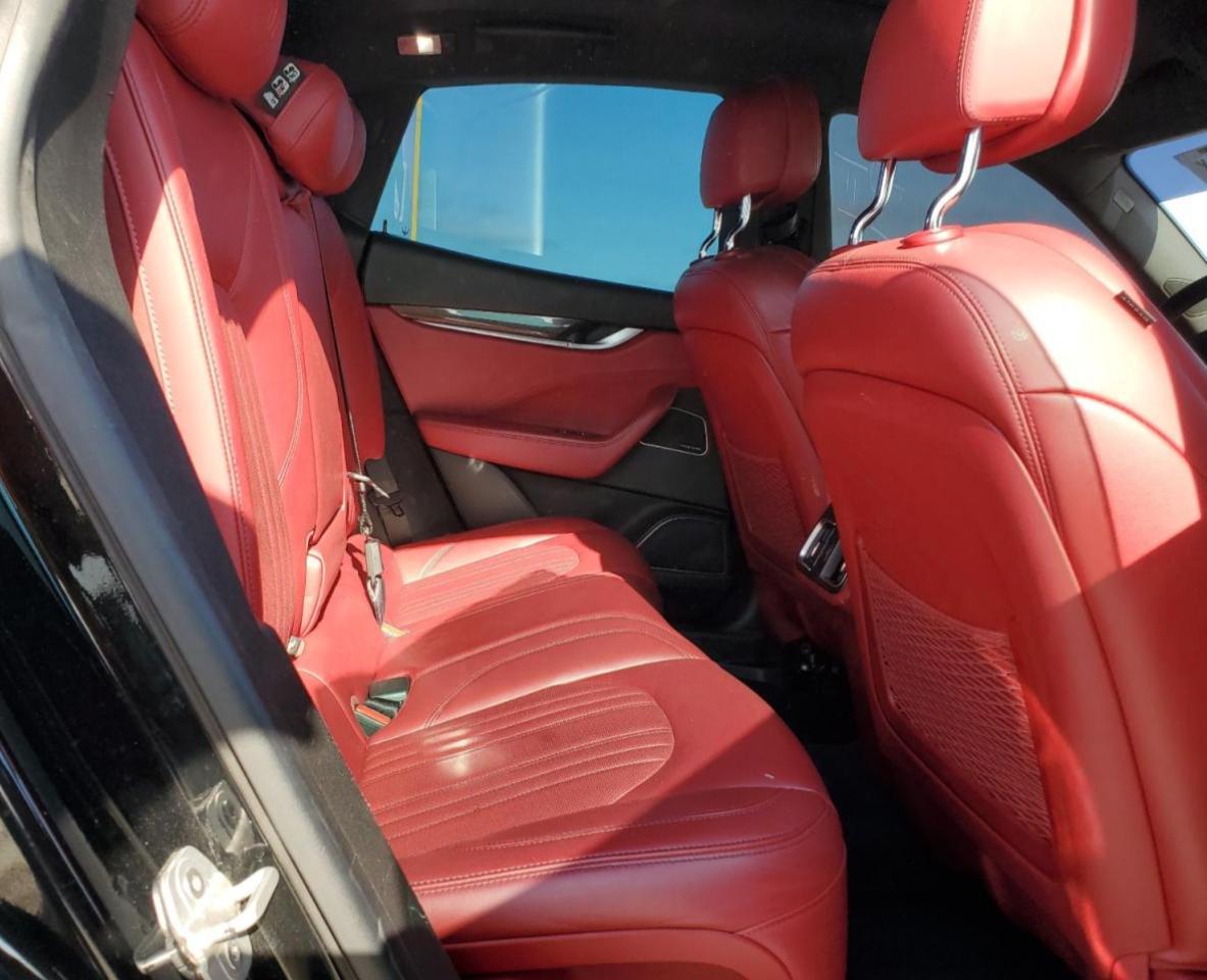 2017 Maserati Levante Luxury - zdjęcie 11