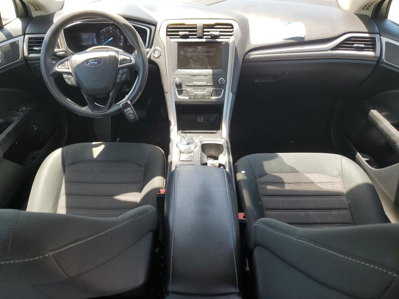 2019 Ford Fusion Se - zdjęcie 8