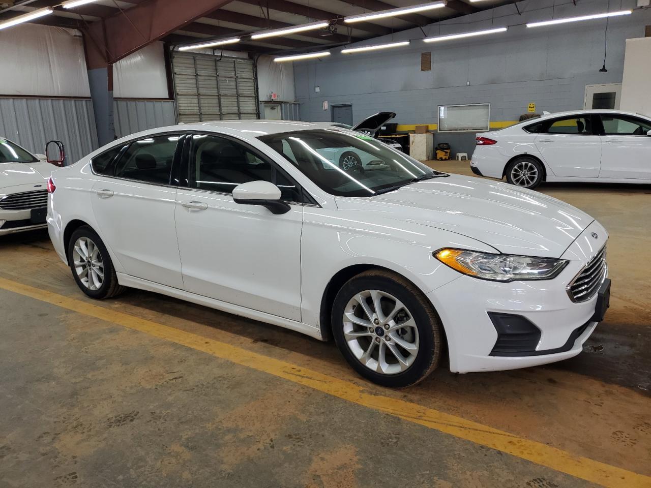 2019 Ford Fusion Se - zdjęcie 4