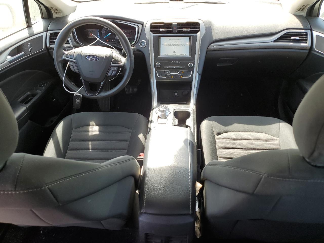 2019 Ford Fusion Se - zdjęcie 8