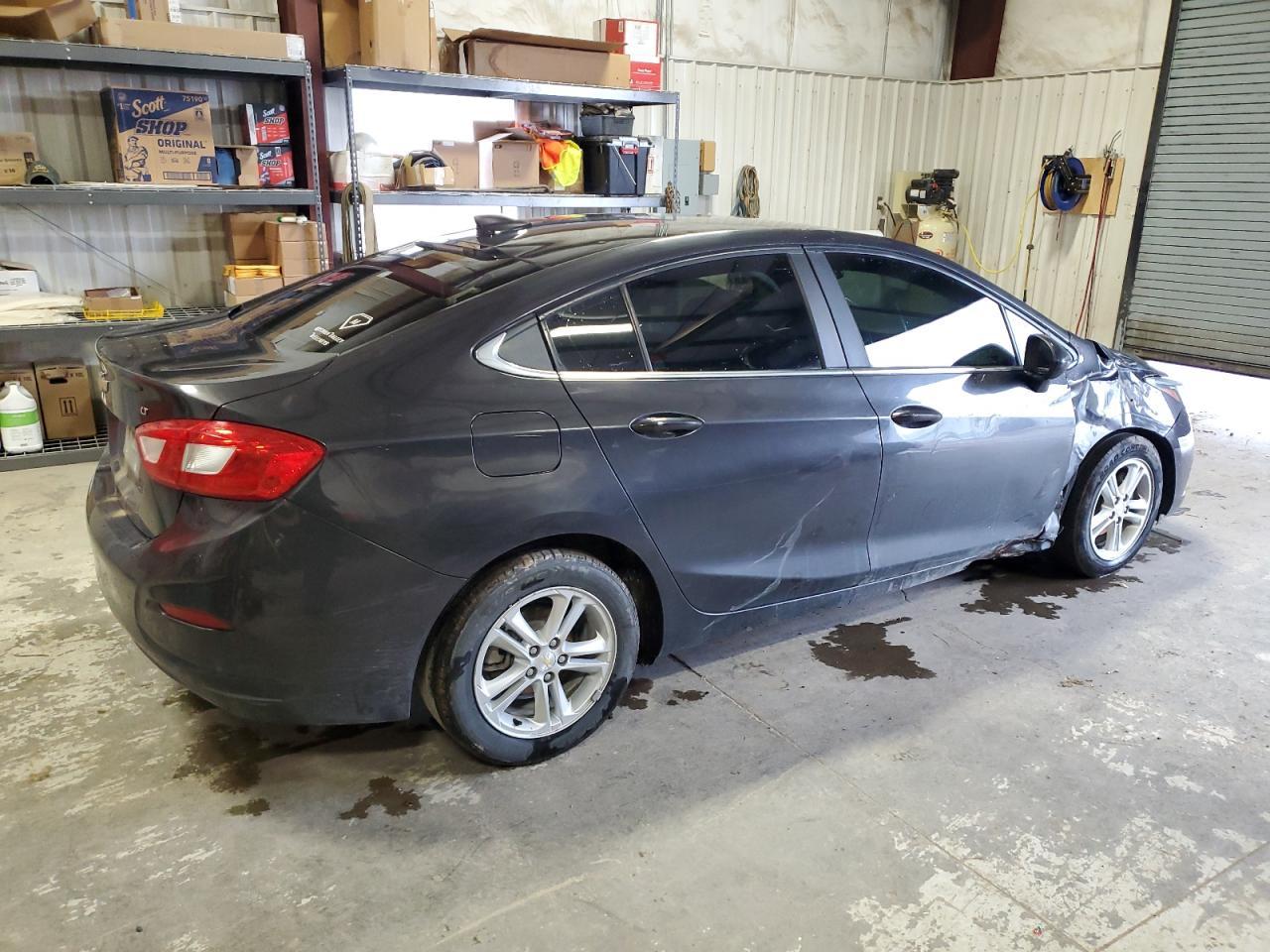2017 Chevrolet Cruze Lt - zdjęcie 3