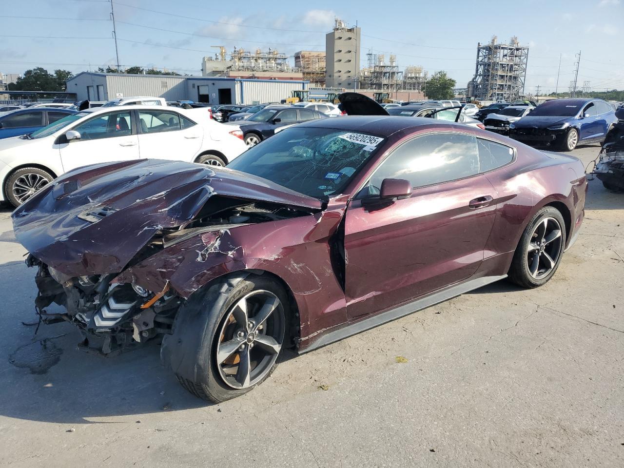 Ford Mustang - zdjęcie 1