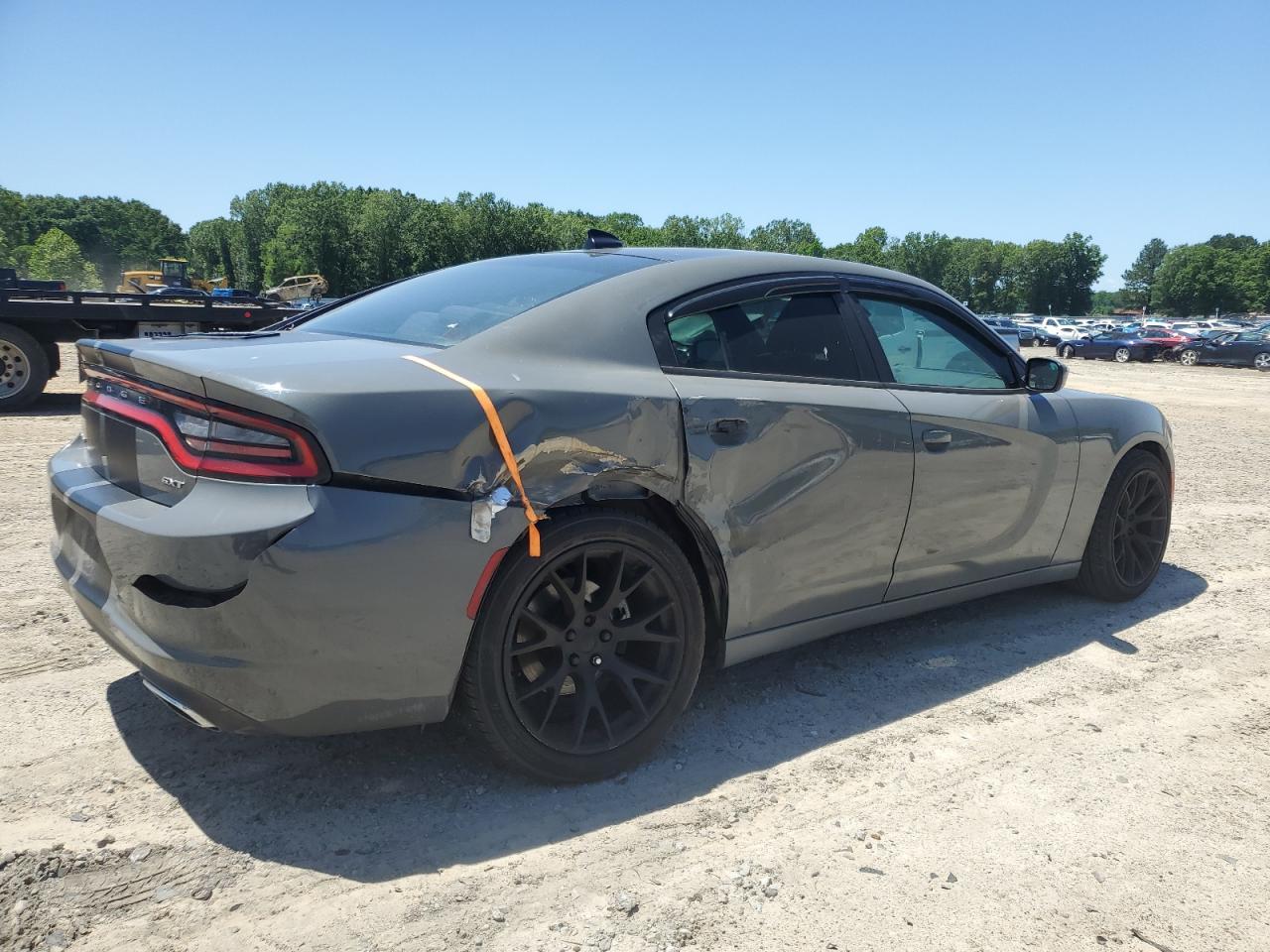 2017 Dodge Charger - zdjęcie 3