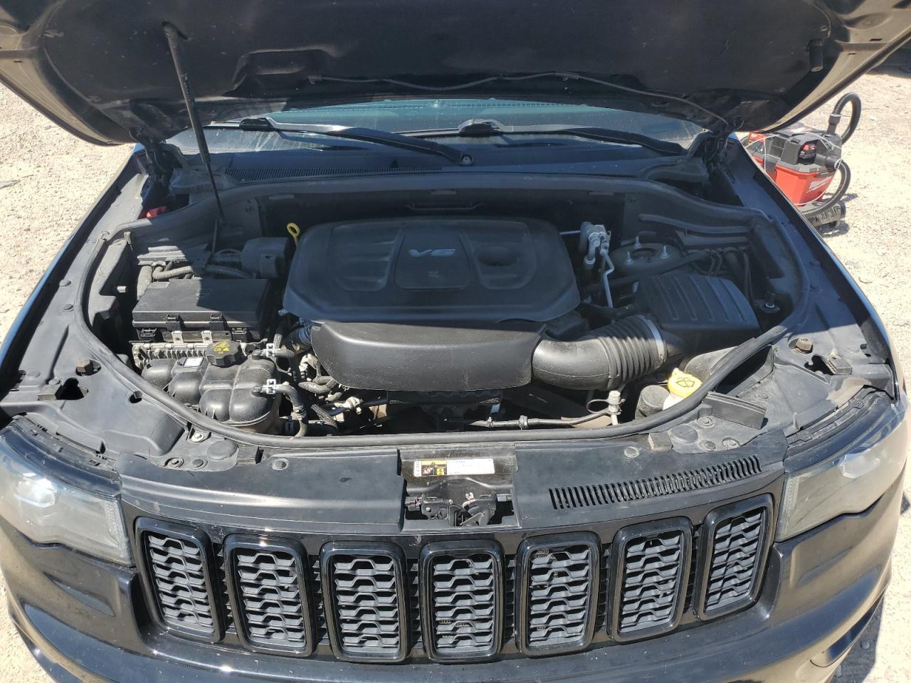 2018 Jeep Grand Cherokee Laredo - zdjęcie 11