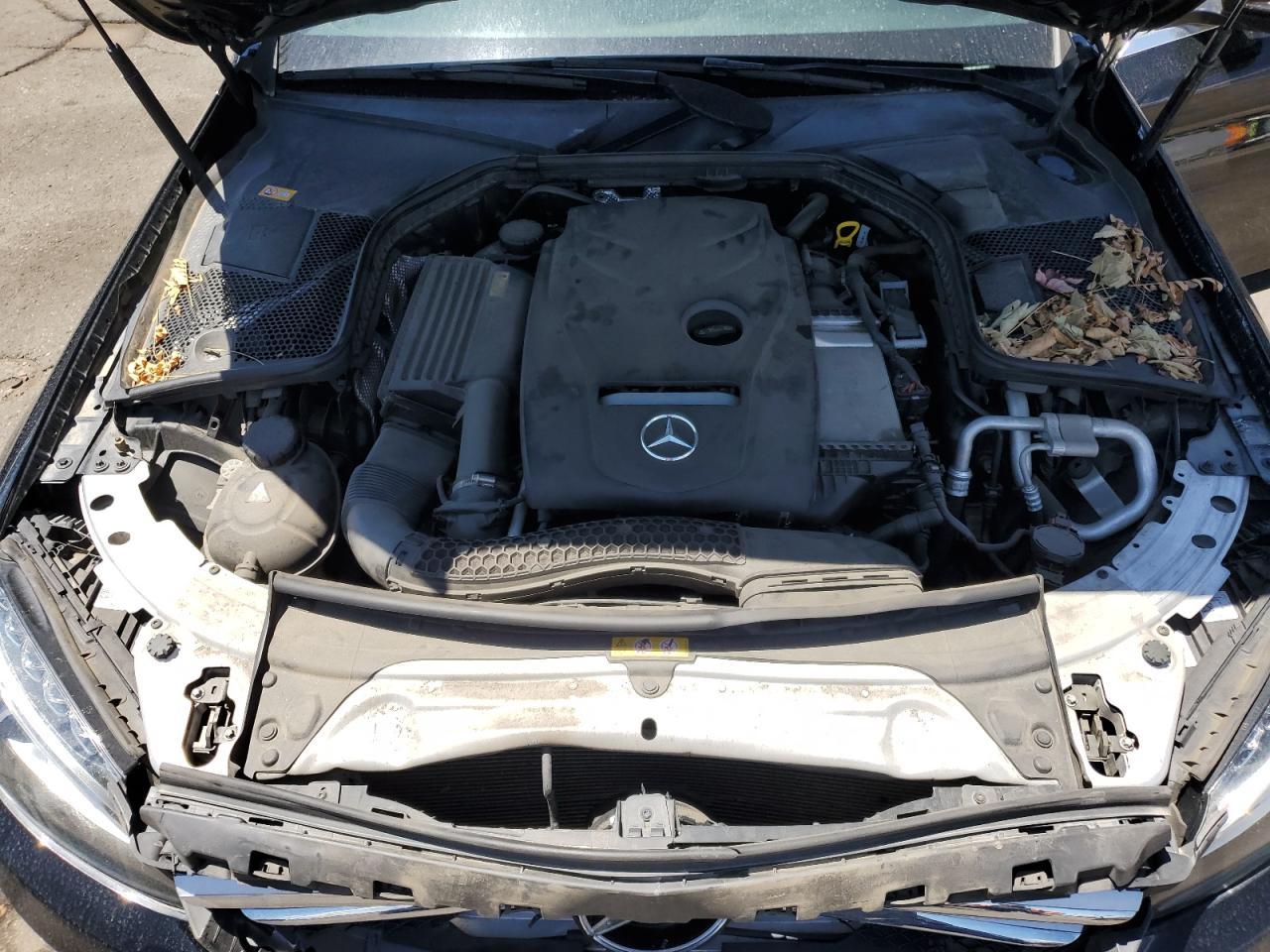 2016 Mercedes-Benz C 300 4Matic - zdjęcie 11