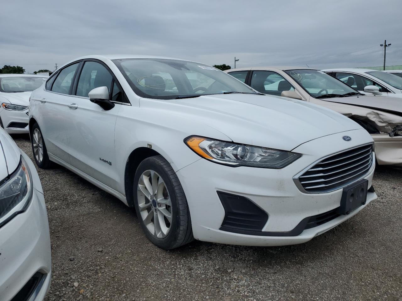 2019 Ford Fusion Se - zdjęcie 4