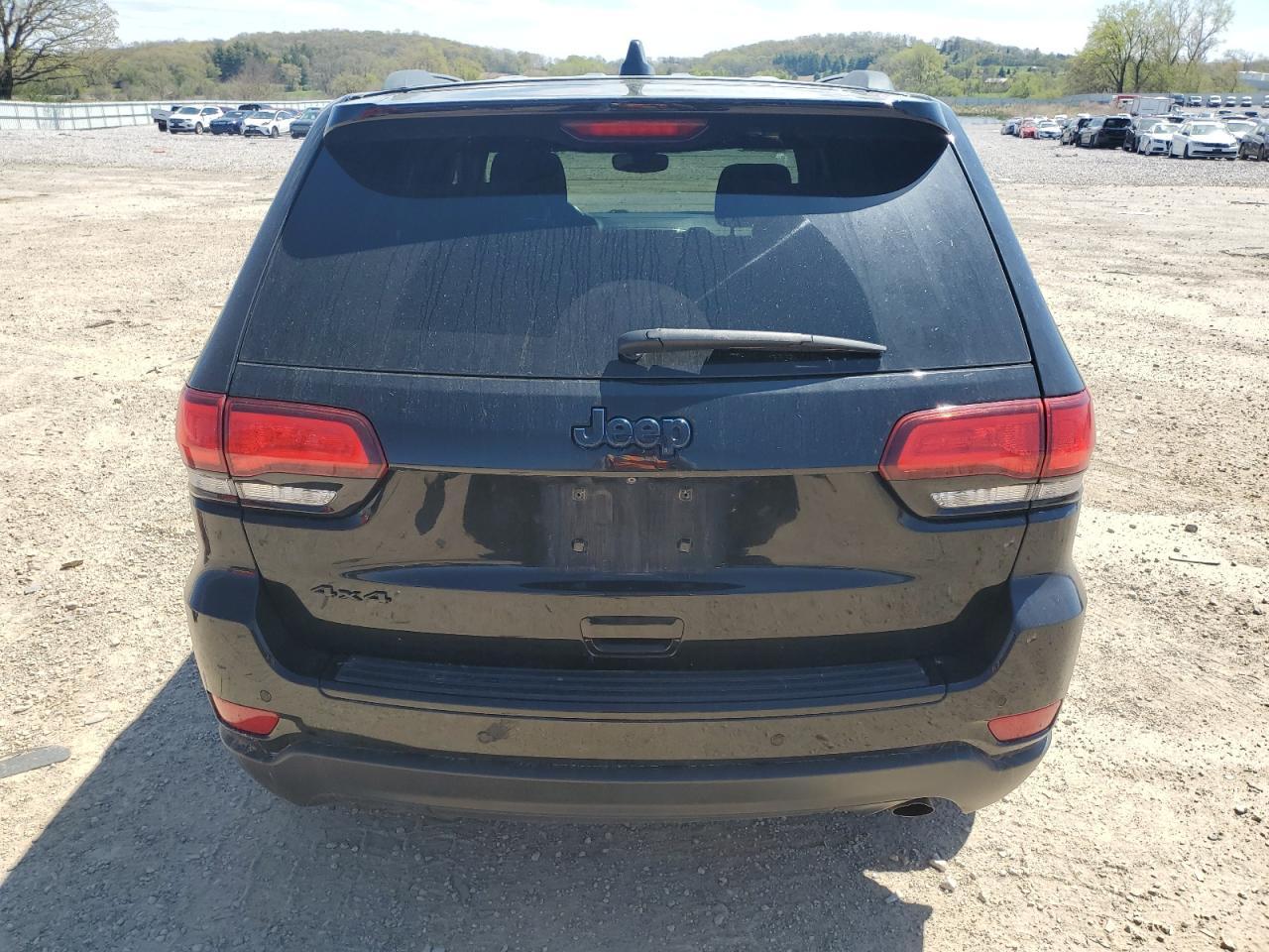 2018 Jeep Grand Cherokee Laredo - zdjęcie 6