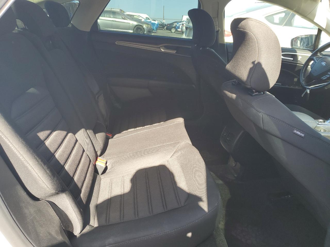2019 Ford Fusion Se - zdjęcie 10