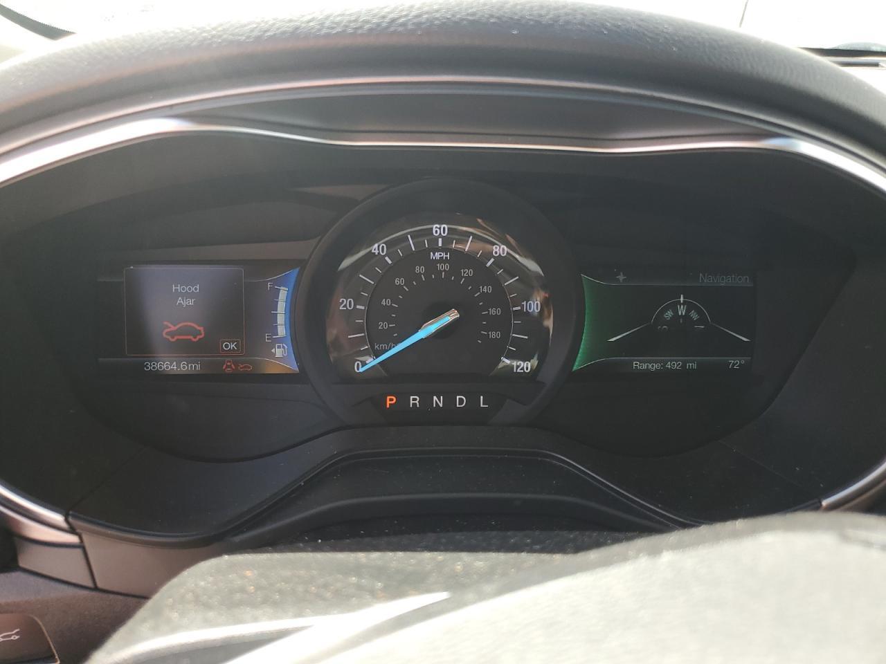 2020 Ford Fusion Se - zdjęcie 9