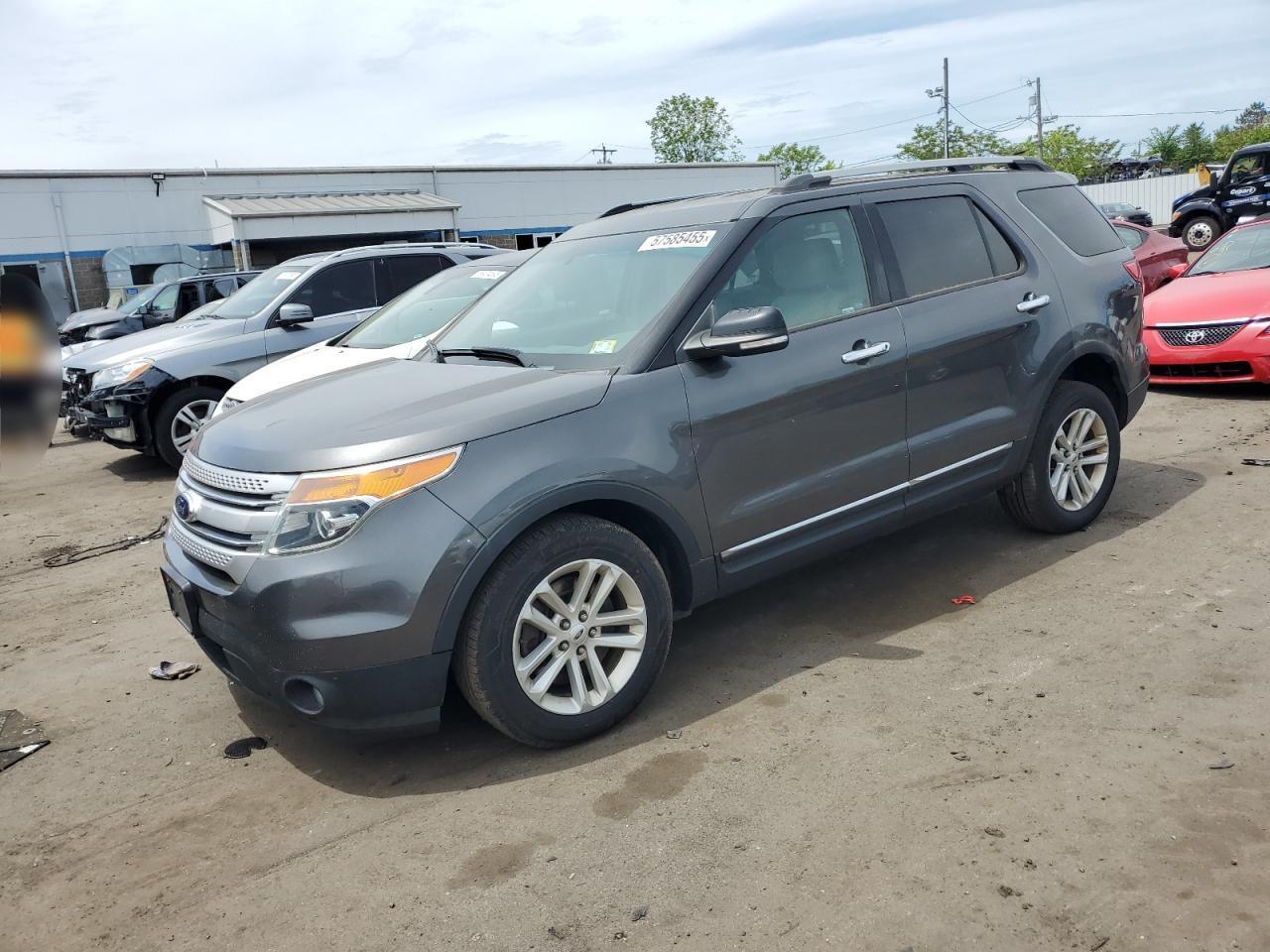 2015 Ford Explorer Xlt Xlt - zdjęcie główne