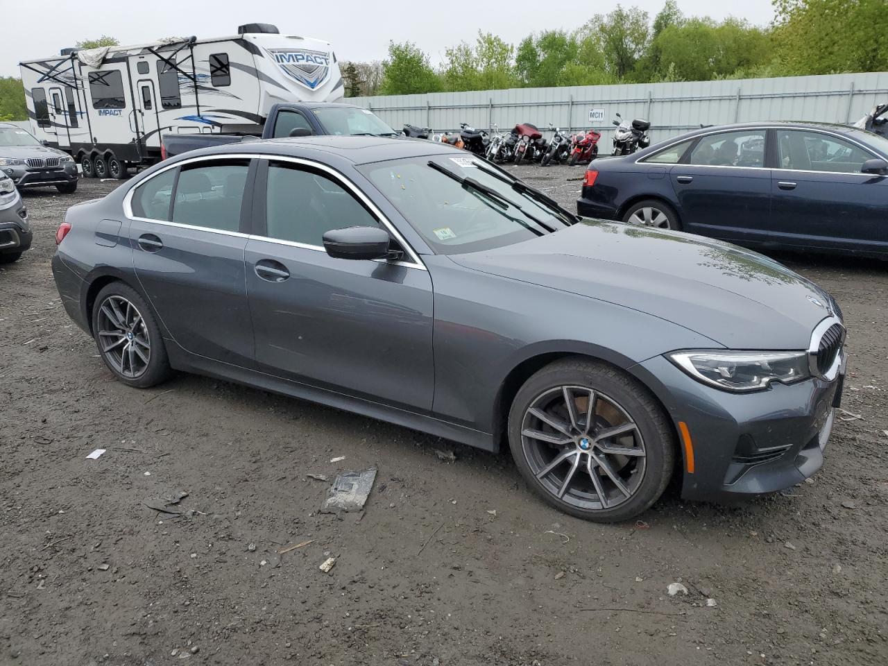 BMW Seria 3 - zdjęcie 4