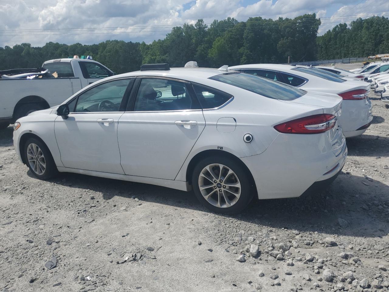 2020 Ford Fusion Se - zdjęcie 2