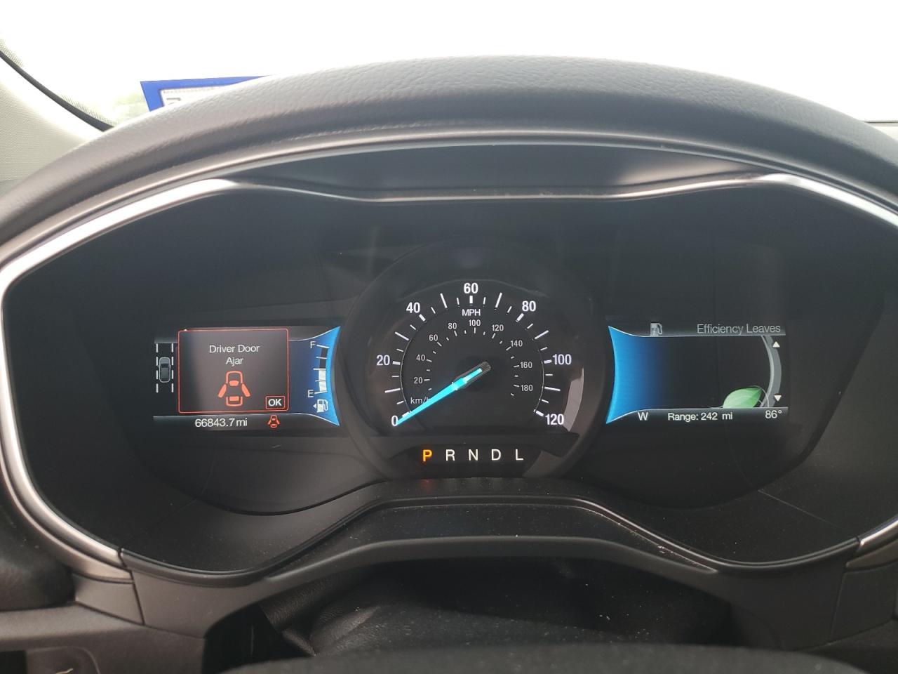 2019 Ford Fusion Se - zdjęcie 9