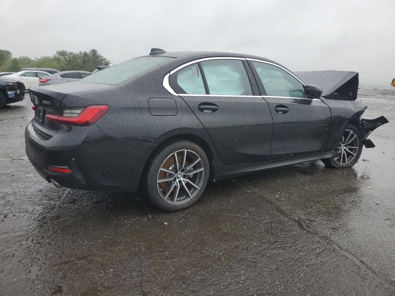 BMW Seria 3 - zdjęcie 3