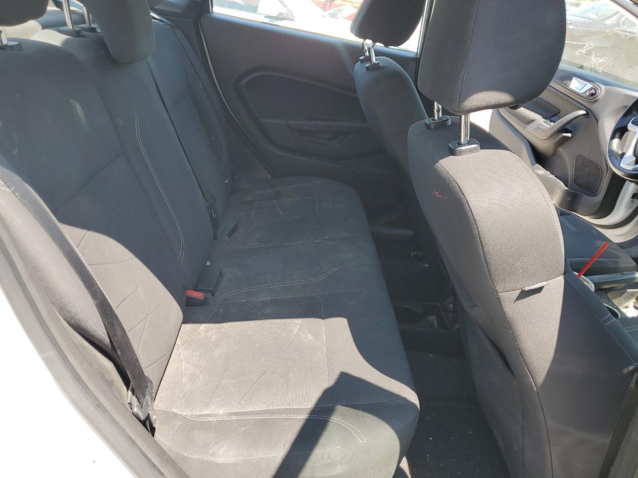 2014 Ford Fiesta Se - zdjęcie 10