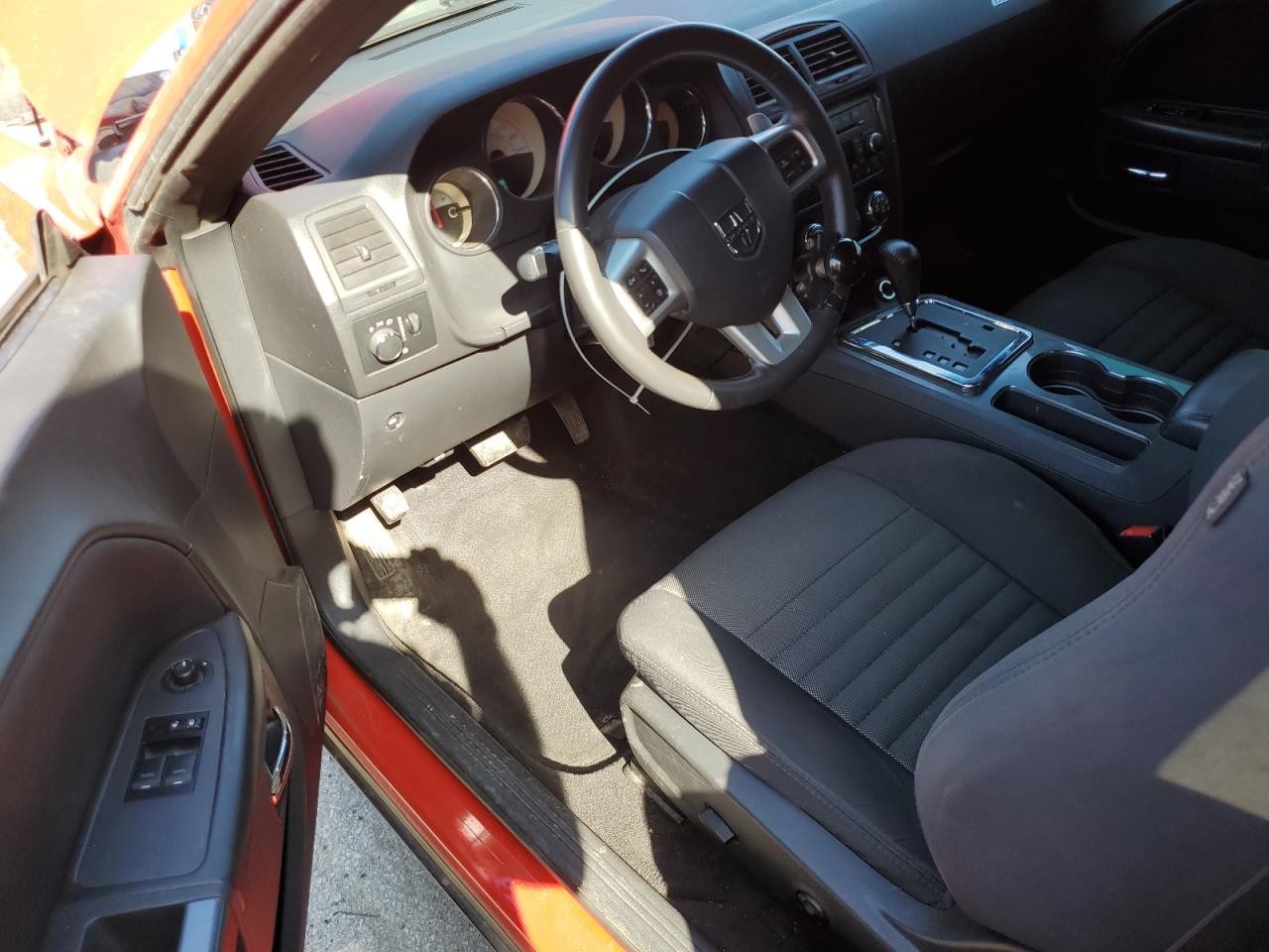 2014 Dodge Challenger Sxt - zdjęcie 8