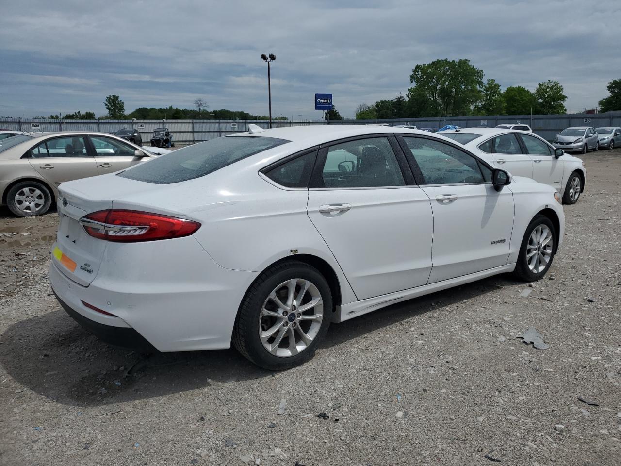 2019 Ford Fusion Se - zdjęcie 3