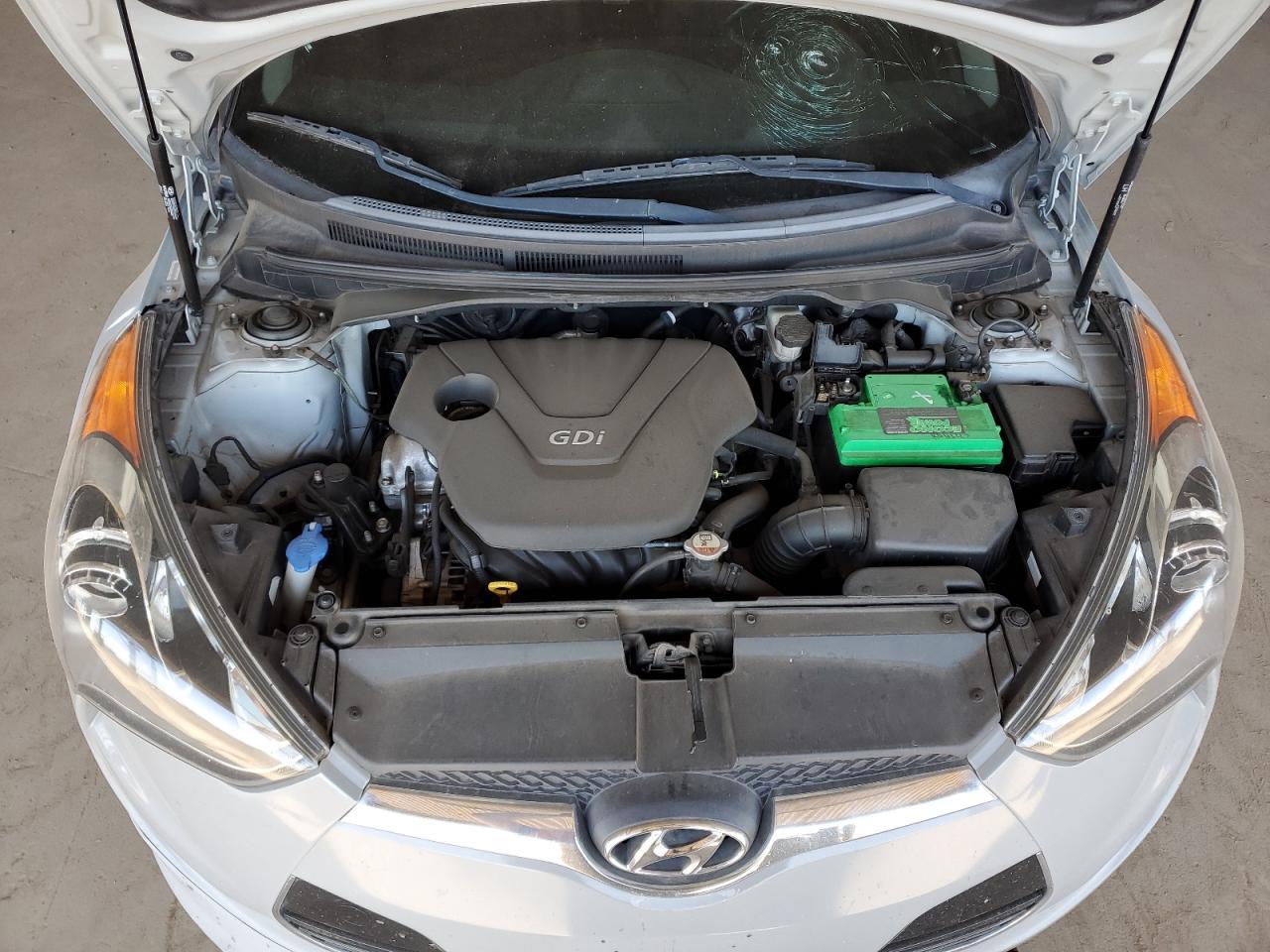 2013 Hyundai Veloster - zdjęcie 11