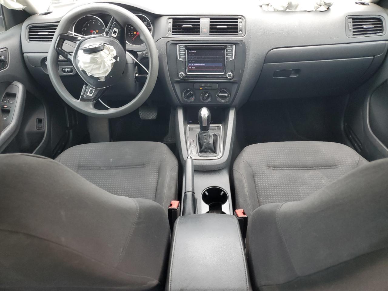 2016 Volkswagen Jetta S - zdjęcie 8