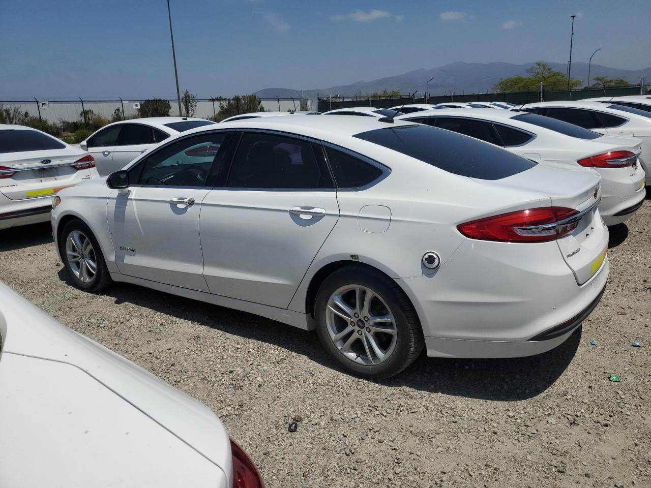 2018 Ford Fusion Se Hybrid - zdjęcie 2
