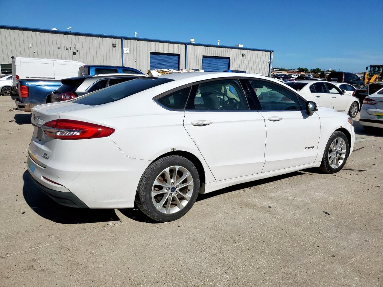 2019 Ford Fusion Se - zdjęcie 3