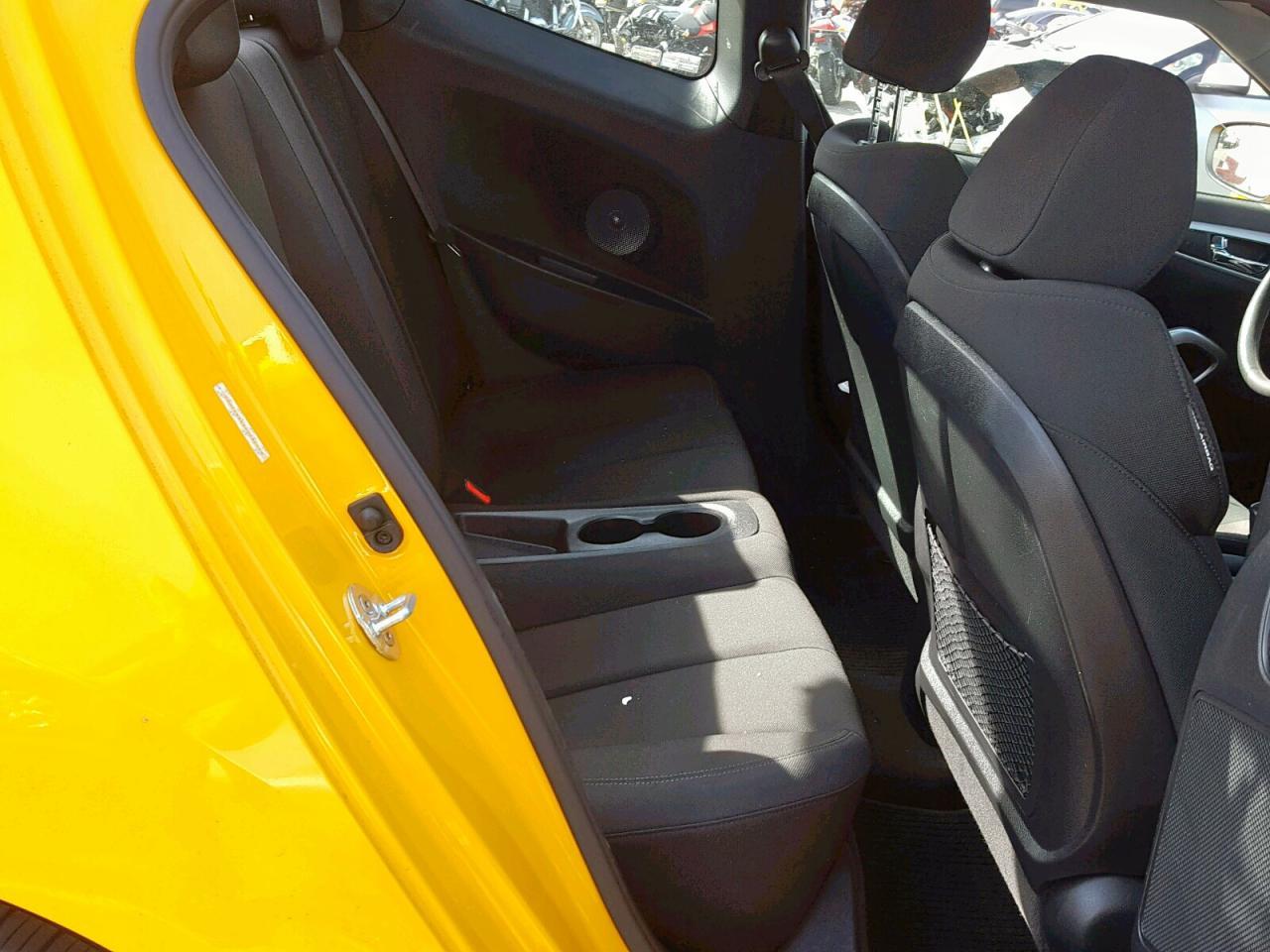 2015 Hyundai Veloster - zdjęcie 6