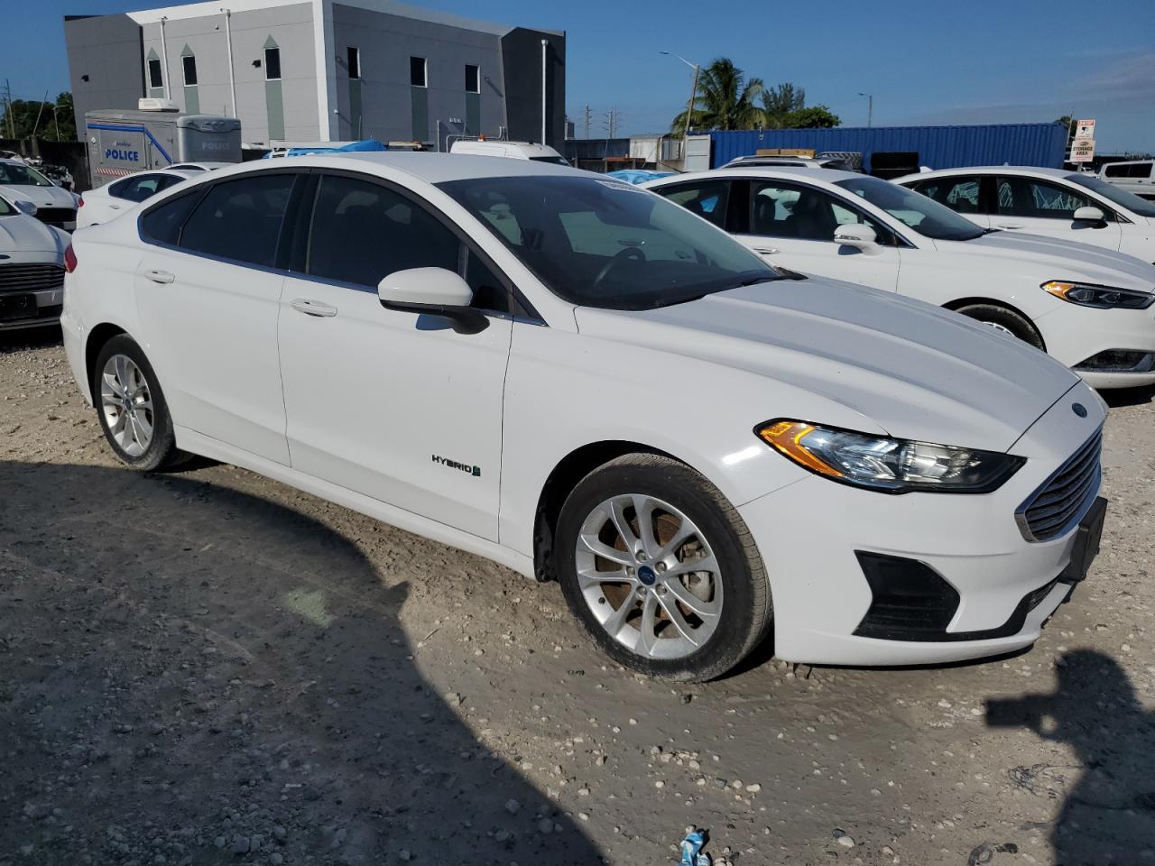 2019 Ford Fusion Se - zdjęcie 4