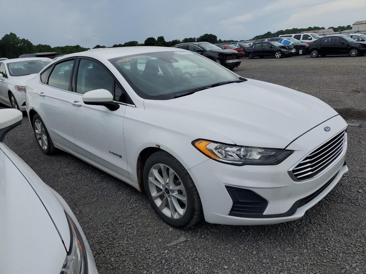 2019 Ford Fusion Se - zdjęcie 4
