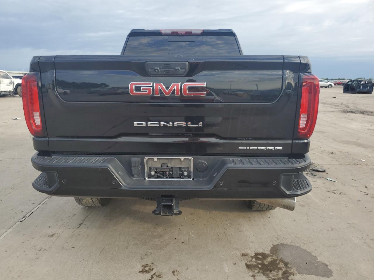 2022 GMC Sierra K2500 Denali - zdjęcie 6