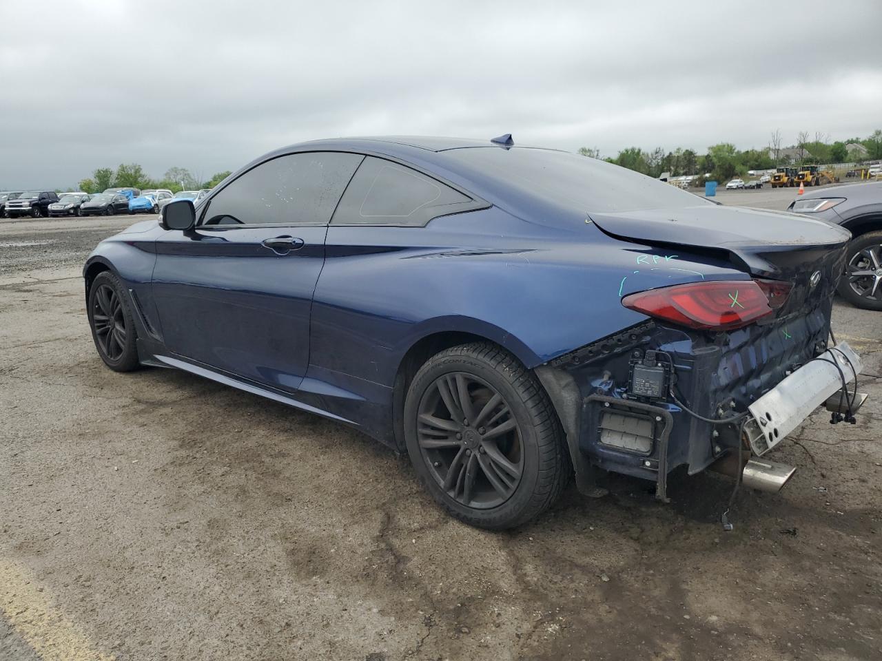 2021 Infiniti Q60 Luxe - zdjęcie 2