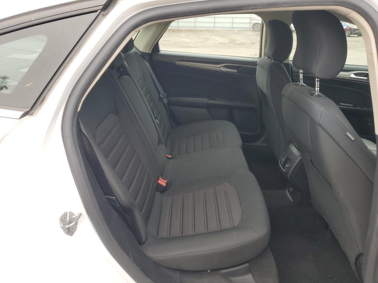 2019 Ford Fusion Se - zdjęcie 10