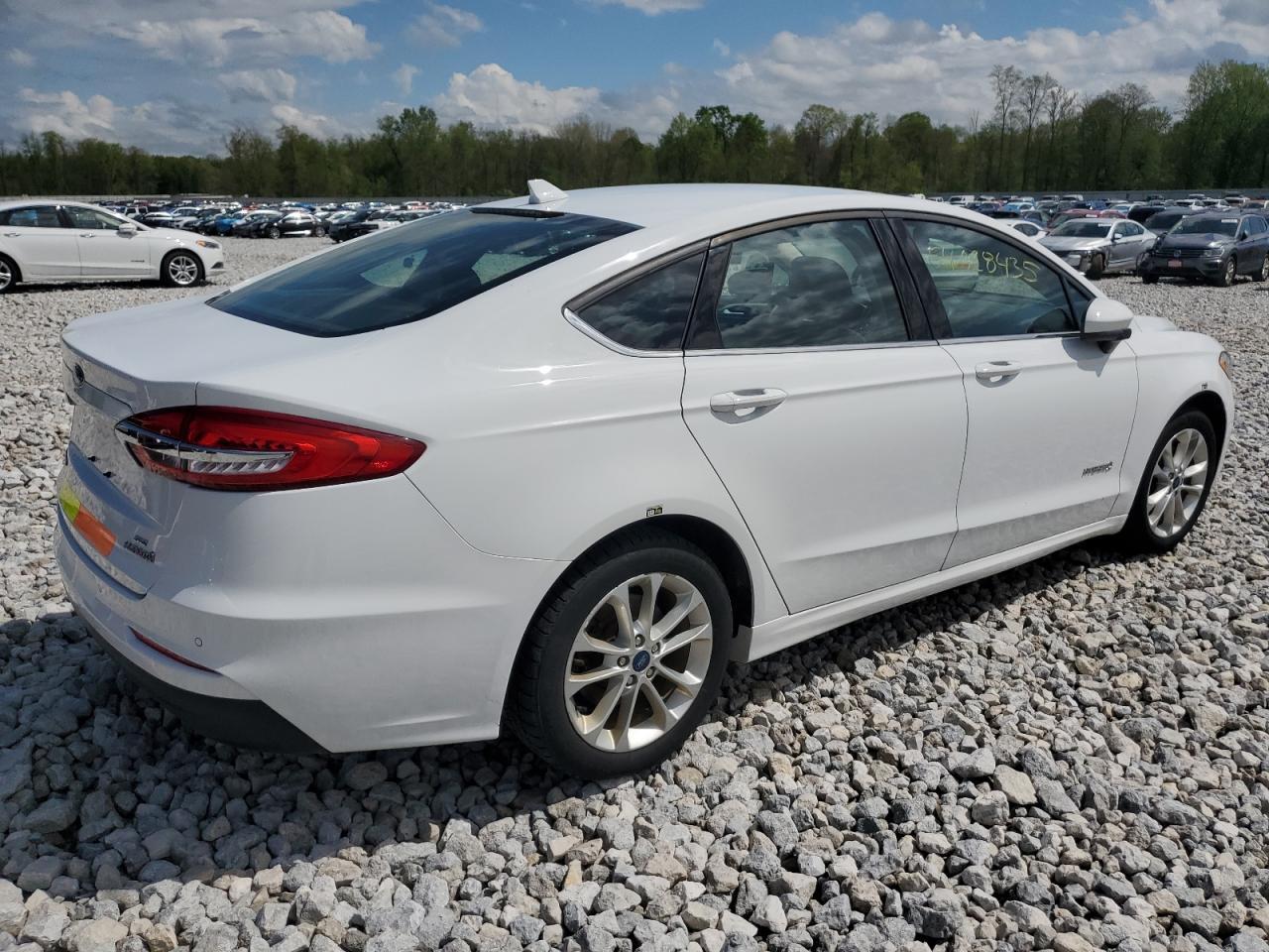 2019 Ford Fusion Se - zdjęcie 3