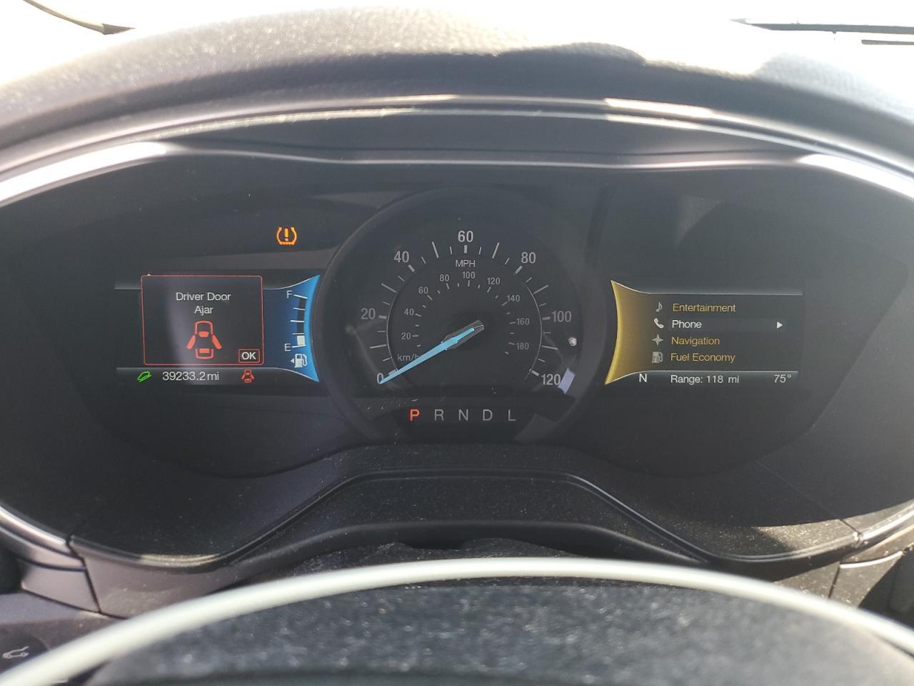 2019 Ford Fusion Se - zdjęcie 9