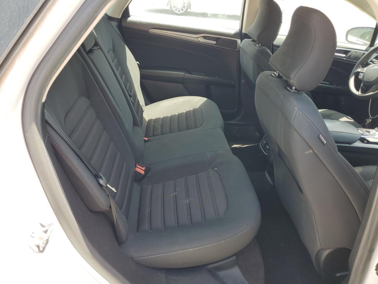 2019 Ford Fusion Se - zdjęcie 10