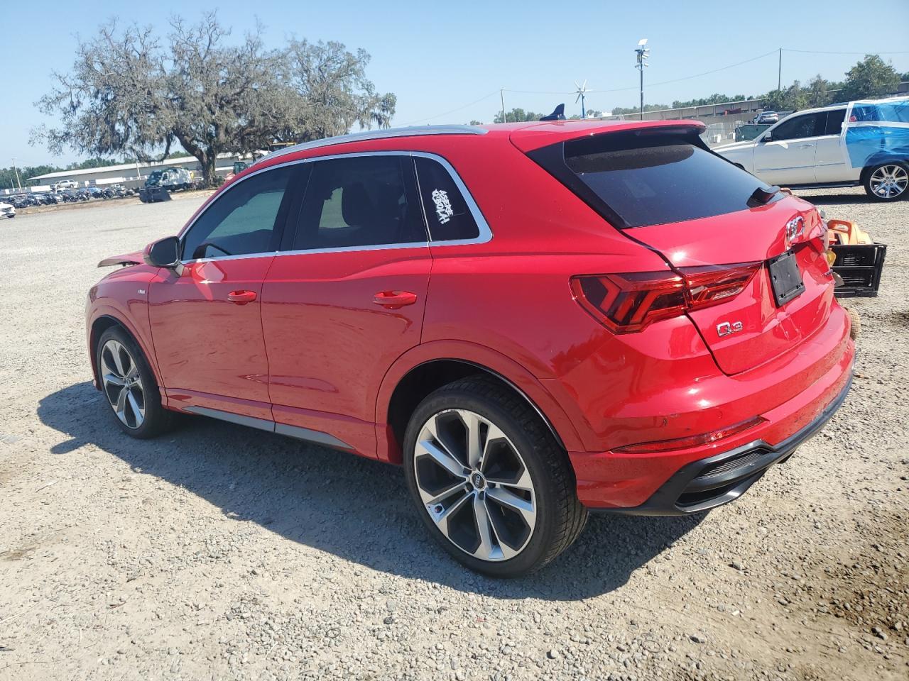 2019 Audi Q3 Premium Plus S-Line - zdjęcie 2